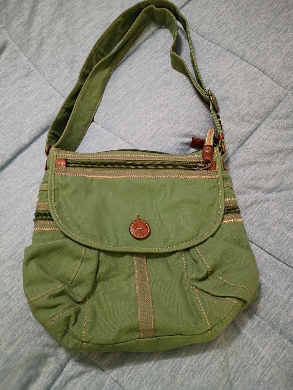 Fossil Vintage Women's Shoulder Bag - Casual Everyday Crossbody